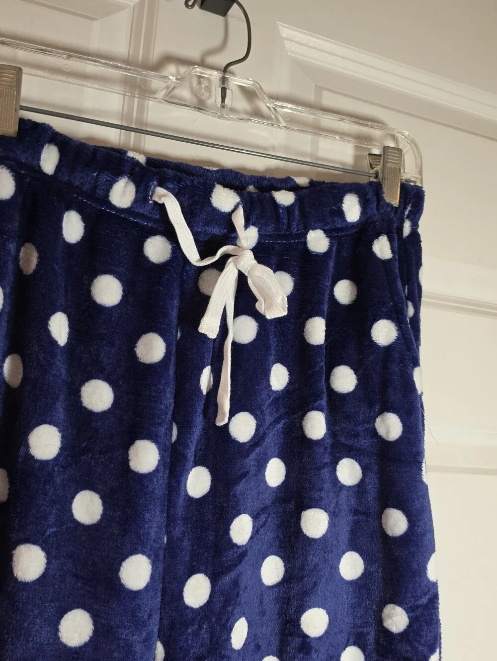 NWOT Navy Blue Polka Dot Soft Plush Pajama Pants White Dots With Pockets L